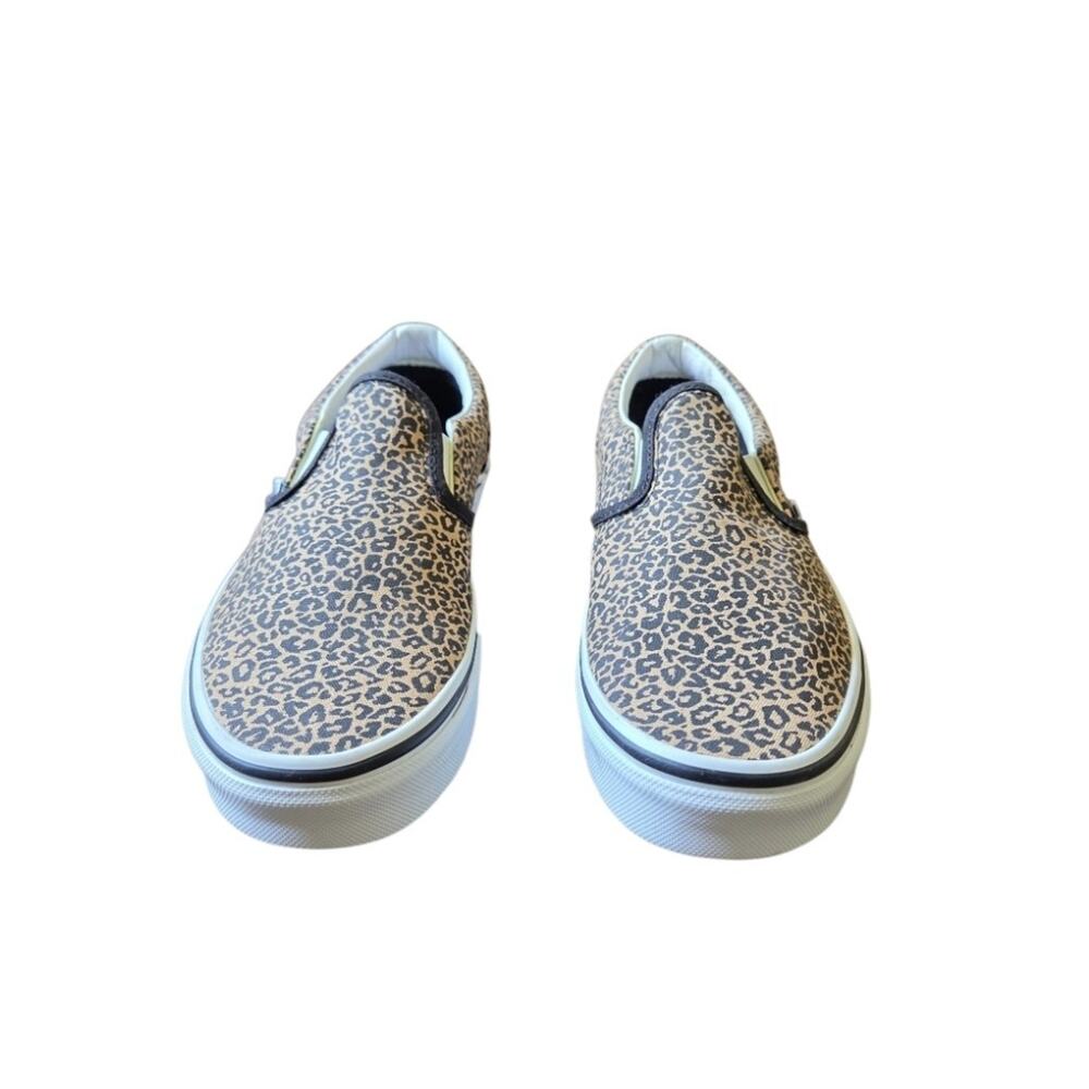 NWOT Vans Classic Slip-On Leopard Print Skate Shoes Women's 5.5 EU 37 Canvas - Picture 2 of 7